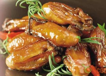【梁廚美食】砵酒焗生蠔/赤小豆桑白皮鯽魚湯