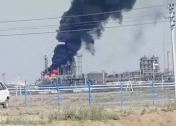 烏東激戰最新動態：無人機自殺攻擊俄煉油廠？烏軍反攻蛇島 德軍援抵達前線戰場