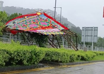 疫情颱風分路夾擊 香港“回歸”25年異象連連