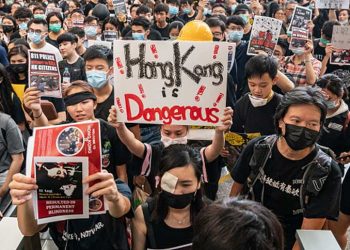 港府“七一”營造歌舞昇平 港人極度反感