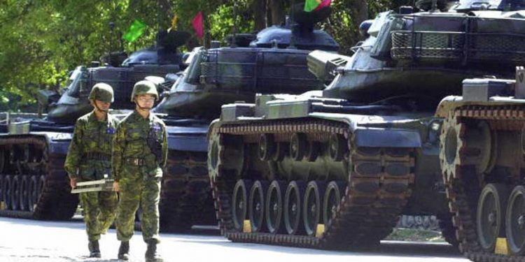 曹興誠再嗆中共是「殭屍病毒」 台軍方也啟動演練 (圖片:PATRICK LIN/AFP via Getty Images)