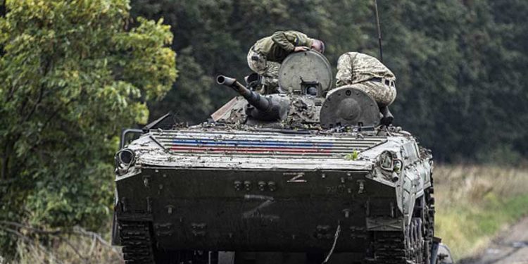 俄軍大兵絕望通話被截 美媒：俄不再是北約對手 （圖片：Metin Aktas/Anadolu Agency via Getty Images)
