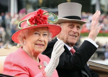 【系列专题】永远的英国女王（2）全世界唯一把女王视为普通女人的男人