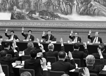 火山口上的「人民領袖」