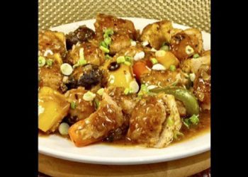 【梁廚美食】煎釀三色椒燒豆腐冬菇/合掌瓜炆小雞腿/眉豆豬橫脷瘦肉湯