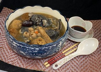 【梁廚美食】猴頭菇北芪黨參燉竹絲雞/鮮蝦荷葉飯