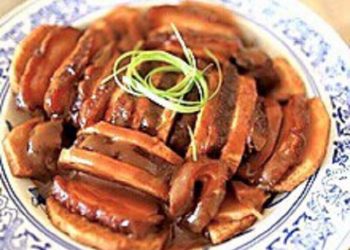 【梁廚美食】南乳芋頭扣肉/靈芝淮山煲響螺鷓鴣/豆腐煮冬菇牛蒡