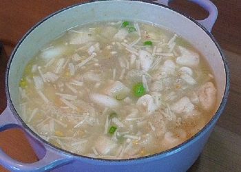 【梁廚美食】鮮蟹肉瑤柱竹笙羹/素沙茶醬豆腐蘆筍甜椒/蟹肉炆伊麵