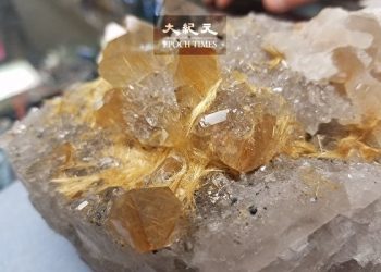  神奇的黃水晶【姐姐講故事_第60集II】