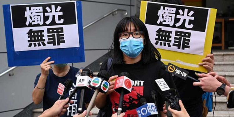 鄒幸彤被控「煽惑未經批准集結罪」獲高等法院撤銷定罪及判刑 (圖片: PETER PARKS/AFP via Getty Images)
