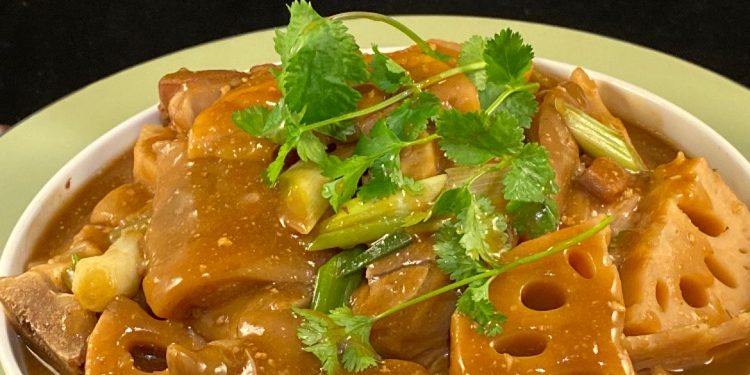 本食譜及照片由 【梁廚美食】烹飪節目梁師傅提供
Recipe and Photo developed by Master Chef James Leung
