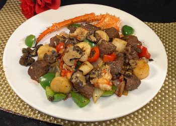 【梁廚美食】姬松茸黑蒜螺頭瘦肉湯/黑松露片炒牛柳粒帶子蟹柳