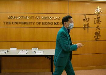 港3年流失過千全職醫生 評論憂醫療質量難維繫 （圖片：Dominic Chiu/SOPA Images/LightRocket via Getty Images)