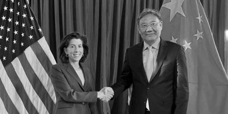 美國商務部長雷蒙多和中國商務部長王文濤5月25日在華盛頓舉行會談 （圖片來源： Twitter@SecRaimondo）