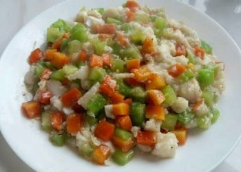 【梁廚美食】菜脯花生炒魚丁/介紹花生功能