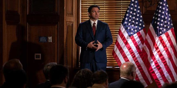 出師不利?德桑蒂斯推特聊天宣布參選 卻數次當機 (圖片:Thomas Simonetti for The Washington Post via Getty Images)