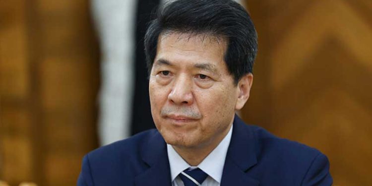 李輝訪歐洲五國促綏靖 普京低賣黃金因家底用光? (圖片:Russian Foreign Ministry/Handout/Anadolu Agency via Getty Images)