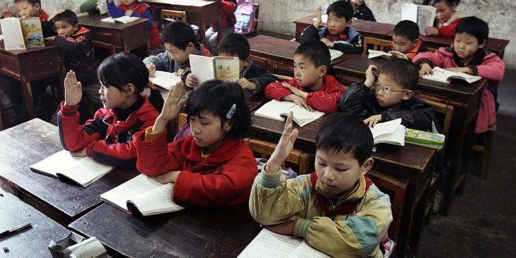 中國某地小學生（圖片來源：Getty Images）