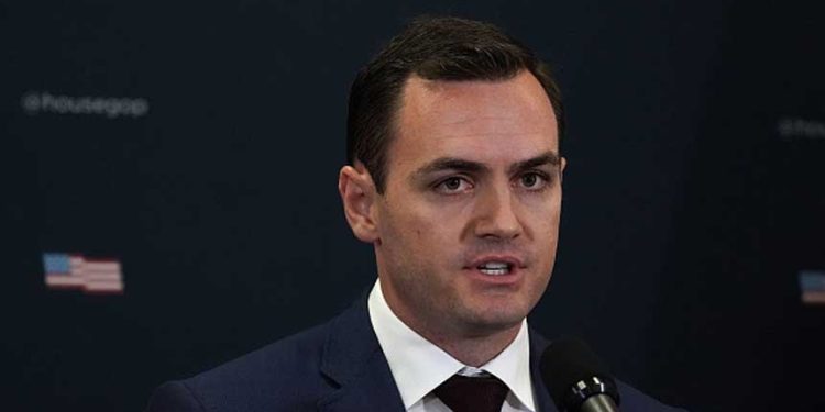 美中戰略競爭委員會主席加拉格爾(Mike Gallagher)(圖片:Alex Wong/Getty Images)