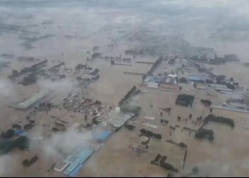 涿州村民猛！網傳奮起抵制泄洪 與警察爆發衝突（視頻）