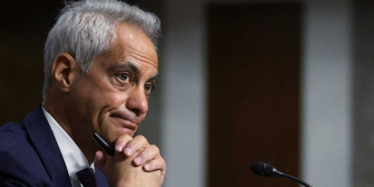 近期,美國駐日大使伊曼紐爾(Rahm Emanuel)多次在X平台上發表個人政治觀點,甚至公開嘲諷習近平,或爆料北京高層各種「秘辛」。 (圖片: Alex Wong/Getty Images)