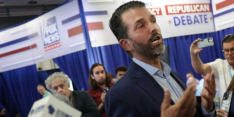 川普大兒子小川普(Donald Trump Jr.)的X平台帳號日前遭黑客入侵,發了一些聳人聽聞的帖子。 (圖片:Win McNamee/Getty Images)