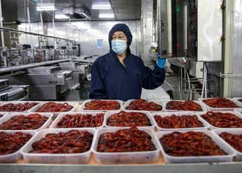 雖然全面取消防疫已經10個月，但中國零售消費需求仍舊沒有明顯恢復。 (圖片：Getty Images)