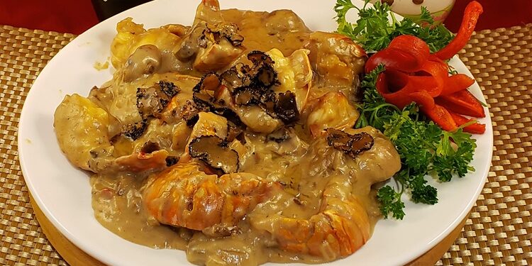 本食譜及照片由  [ 梁廚美食] 烹飪節目梁師傅提供
Recipe and Photo developed by Master Chef James Leung
