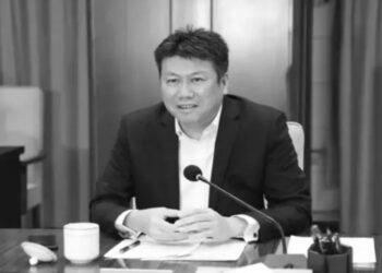 不堪壓力山大? 華銀天津分行行長貢丹志墜樓身亡