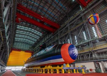 台灣潛艦洩密案 韓國媒體揭親中立委肇事