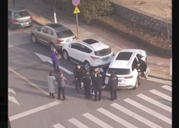 南京師大校園內發生車禍（網絡圖片）