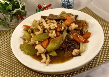 【梁廚美食】北芪黨參麥冬羊肉湯/素蘿蔔糕/合掌瓜甜竹炒雞柳