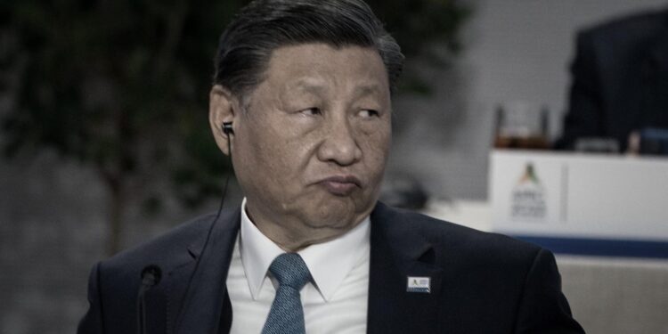 中共黨魁習近平近來大談「新質生產力」。 (Photo by Kent Nishimura/Getty Images)