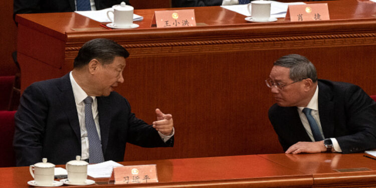 李強成為習近平的一個影子。(圖片來源: Kevin Frayer/Getty Images)