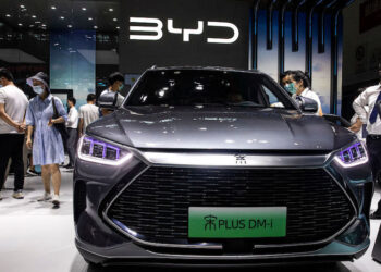 出於國安考慮 拜登政府對中國智能汽車展開調查