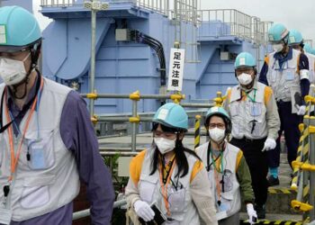 日本探測福島核電站內部 機器人取出核燃料