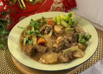【梁廚美食】沙嗲醬炆牛坑腩/糖尿病患者飲食健康/番石榴又叫芭樂