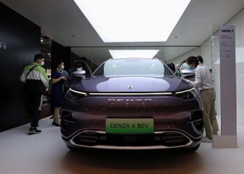 稱中國三電動車企未提供足夠資料 歐盟今夏或對其增收關稅