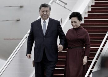 中風后遺症？習近平步履蹣跚畫面曝光