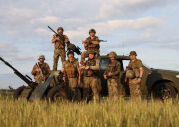 【俄烏戰爭】俄軍集中力量攻擊兩地區 俄軍事博主稱烏在無人機上占絕對優勢 歐元集團部長支持烏克蘭 德防長稱這年前準備好與俄交戰
