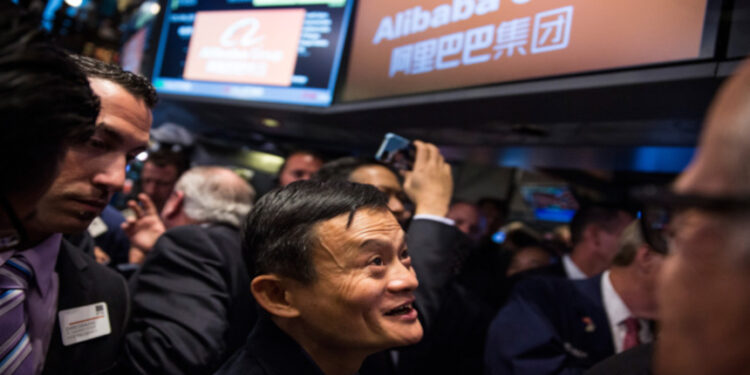 紐時深度揭秘馬雲與肖建華的隱秘關係。(圖片來源: Andrew Burton/Getty Images)
