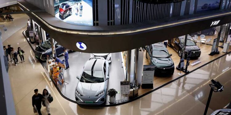 美國針對中國製造產品的新關稅延期 (圖片:REUTERS/Tingshu Wang/File Photo)