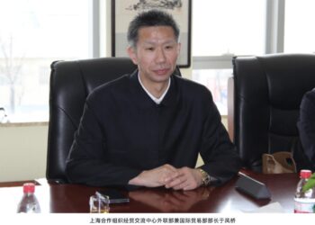 糗大了！上合組織部長遭女翻譯實名舉報賴帳 引爆網絡