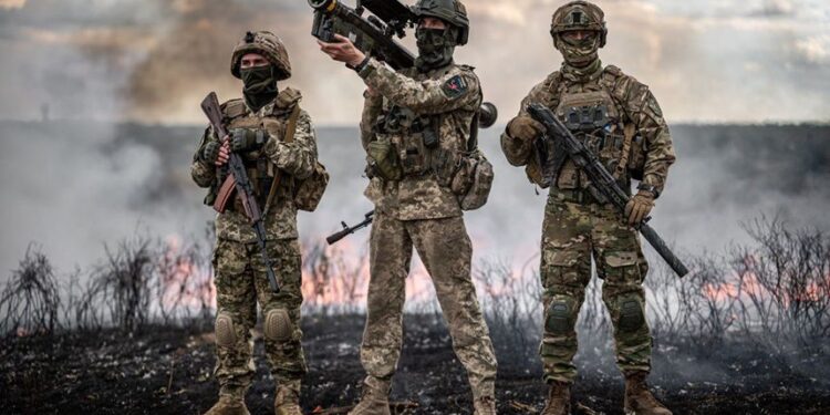 烏軍前線的軍人(烏軍X平台圖片)