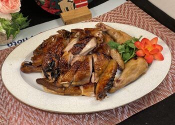 【梁廚美食】糟鹵汁花雕酒焗雞/瑤柱扒玉子豆腐山藥西蘭花/焗藍莓芝士蛋糕
