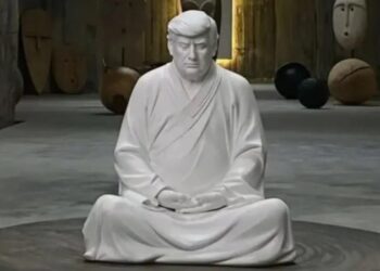 中國掀川普熱 「打坐塑像」「搓澡舞」再度火爆 成年輕人「勵志偶像」