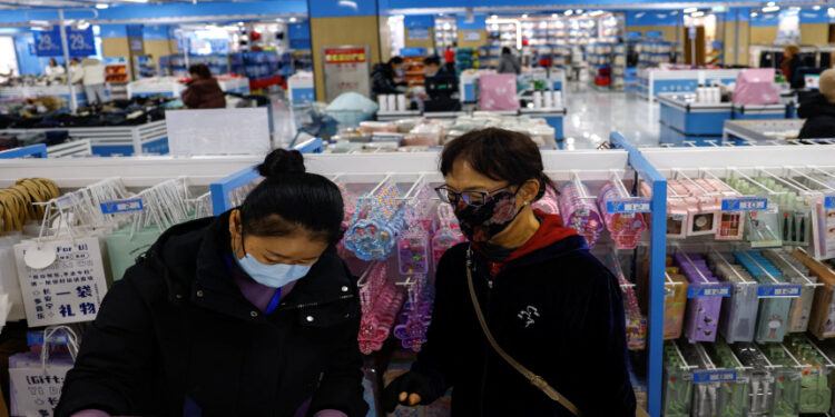 中國經濟衰敗難掩飾。（圖片來源：REUTERS/Tingshu Wang）