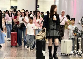 特種兵旅遊新模式_【廣結善緣千萬家(香港版)第三十四集】