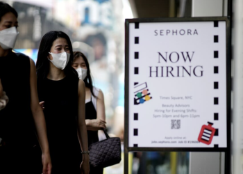 美國11月商業活動加速 新訂單創年內最大增幅 企業信心顯著回升