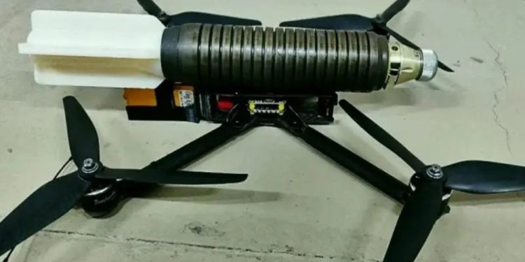 圖為魯斯塔克公司（Rustact）生產的VT-40“神風特攻隊”無人機（一種四旋翼FPV無人機）。（圖：路透社）